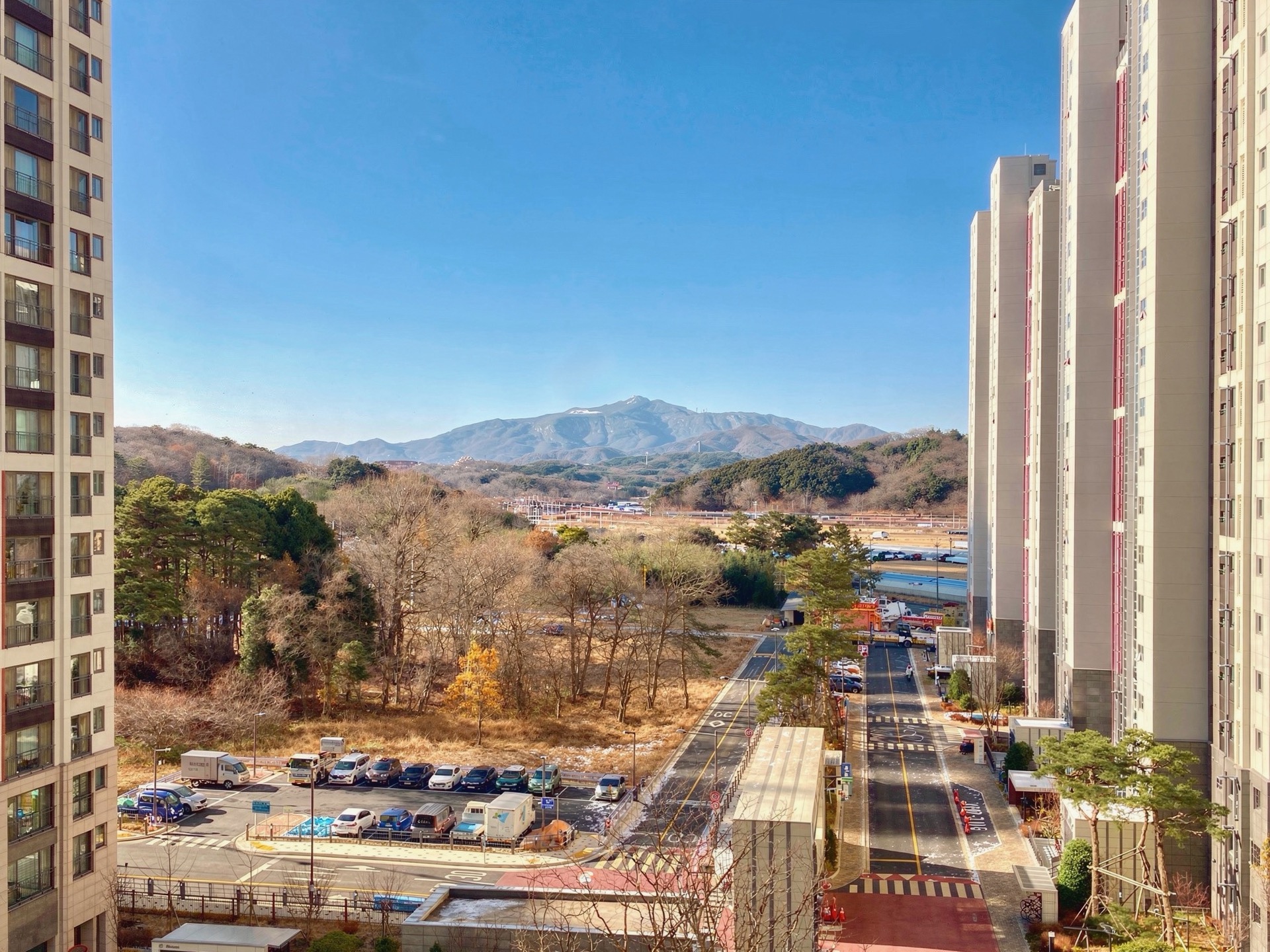 산 조망